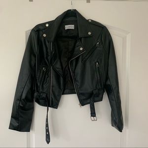 Lioness Black Cropped Leather Moto Jacket with Belt (size XS)